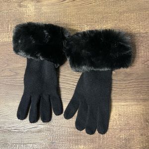 Neiman Marcus Cashmere gloves